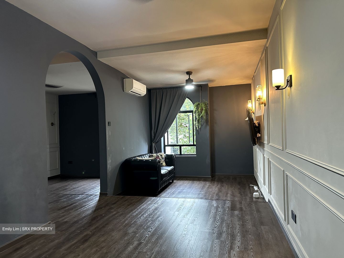 Parry Avenue (D19), Terrace #547006901